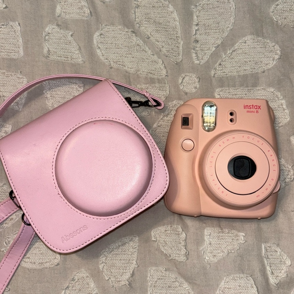 Instax Mini 8 Polaroid Camera
